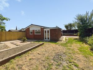 Rear Elevation- click for photo gallery